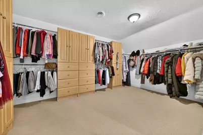 21 Ashwood Cir, Shrewsbury, MA 01545 - Photo 23