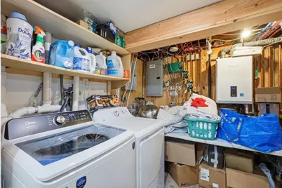 8 Lufkin St, Lynn, MA 01902 - Photo 27
