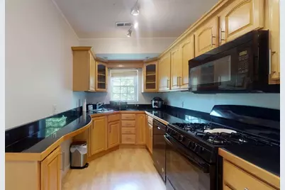 133 Lake Shore Rd #4, Boston, MA 02135 - Photo 1