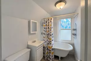 40 Seafoam Ave, Winthrop, MA 02152 - Photo 5