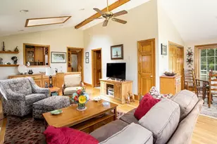 70 Longview Dr, Dartmouth, MA 02747 - Photo 9
