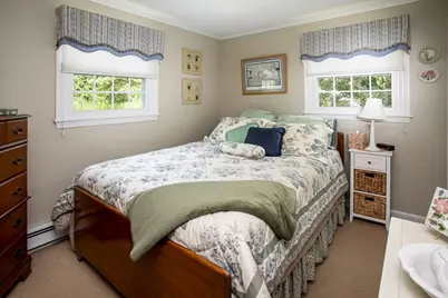 70 Longview Drive, Dartmouth, MA 02747 - Photo 21