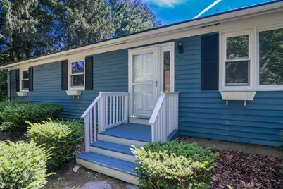 77 Grantwood Drive, Amherst, MA 01002 - Photo 3