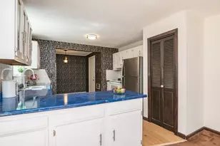 77 Grantwood Dr, Amherst, MA 01002 - Photo 13