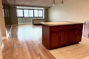 9 Hawthorne Pl, Boston, MA 02114 - Photo 3