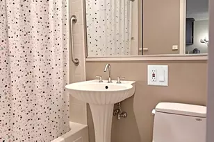 9 Hawthorne Pl, Boston, MA 02114 - Photo 9