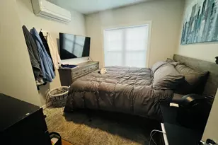 8 W Bellflower St, Boston, MA 02125 - Photo 11