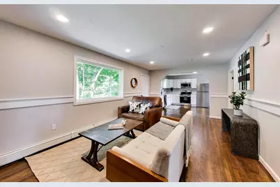 14 Hull St, Quincy, MA 02169 - Photo 5