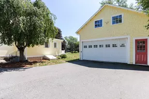 109 Locust, Attleboro, MA 02703 - Photo 33
