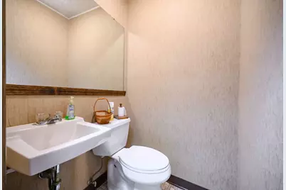 111 Billings Rd, Quincy, MA 02171 - Photo 11