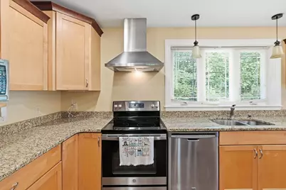 2 Dogwood Dr, Belchertown, MA 01007 - Photo 15