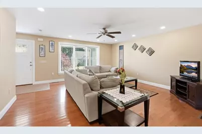 2 Dogwood Dr, Belchertown, MA 01007 - Photo 7