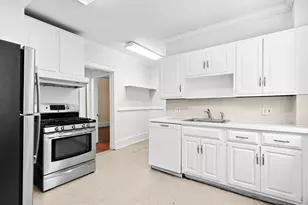 75 Orchard St, Medford, MA 02155 - Photo 7