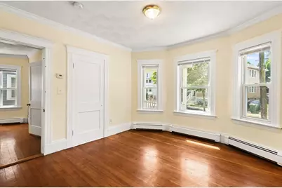 75 Orchard St #75, Medford, MA 02155 - Photo 5