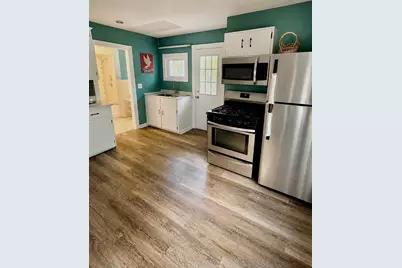 549 Bennington St, Boston, MA 02128 - Photo 7