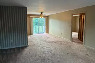 2 Crestview, Spencer, MA 01562 - Photo 5