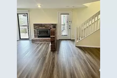33 Spyglass Hill Dr #33, Ashland, MA 01721 - Photo 7