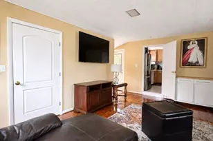 5 Louis Rd, Framingham, MA 01702 - Photo 5
