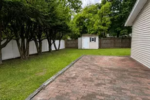 5 Louis Rd, Framingham, MA 01702 - Photo 11