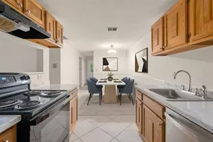 20 Walden Dr, Natick, MA 01760 - Photo 3