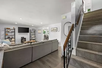 18 Blueberry Knoll #18, Bridgewater, MA 02324 - Photo 5