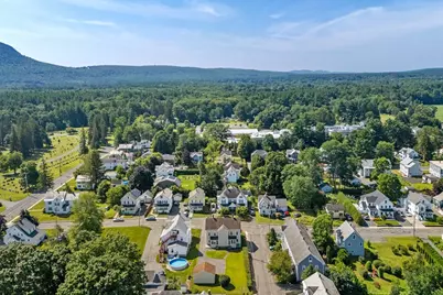 51-53 Ward Ave, Easthampton, MA 01027 - Photo 39