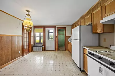 51-53 Ward Ave, Easthampton, MA 01027 - Photo 9