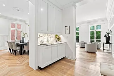 46 Beacon Street #4, Boston, MA 02108 - Photo 9