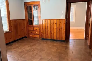 8 Elton St, Worcester, MA 01604 - Photo 19