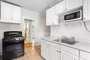 75 Orchard St, Medford, MA 02155 - Photo 7