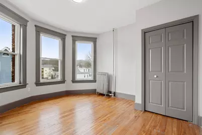 70 Russell St. #4, Worcester, MA 01609 - Photo 1