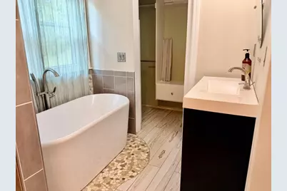 57 Laurel Ln, Bellingham, MA 02019 - Photo 21