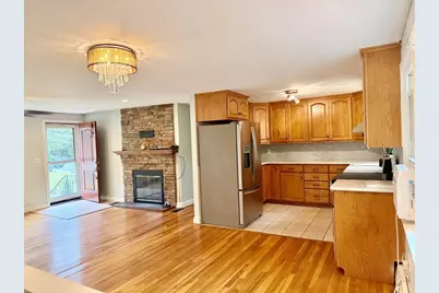 57 Laurel Ln, Bellingham, MA 02019 - Photo 9