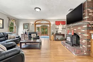 180 South St, Berlin, MA 01503 - Photo 5