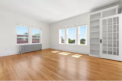 21 Bradlee #54, Medford, MA 02155 - Photo 3