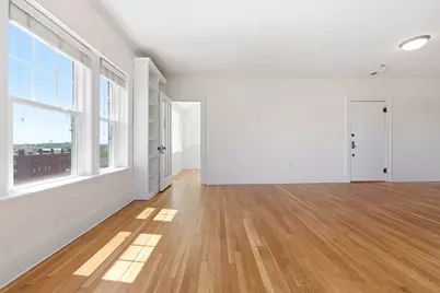 21 Bradlee #54, Medford, MA 02155 - Photo 5