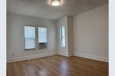 22 Hancock St, Malden, MA 02148 - Photo 11