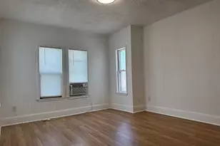 22 Hancock St, Malden, MA 02148 - Photo 11