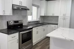22 Hancock St, Malden, MA 02148 - Photo 3