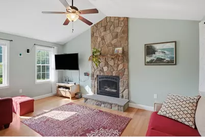 251 Pleasantdale Road, Rutland, MA 01543 - Photo 9