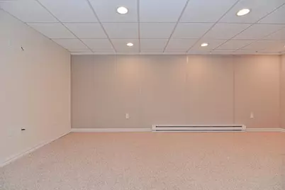 4 Edgemont Ave, Reading, MA 01867 - Photo 21