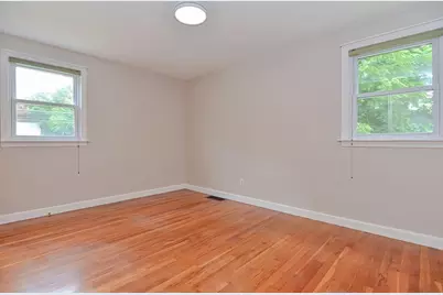 4 Edgemont Ave, Reading, MA 01867 - Photo 15