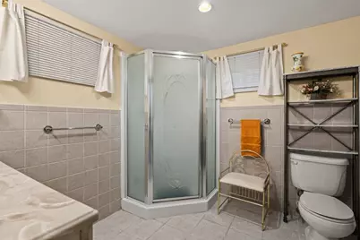 32 Sagamore Ave, Medford, MA 02155 - Photo 27