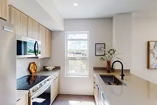 75 Willow Ct, Boston, MA 02125 - Photo 3