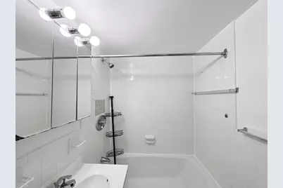 1025 Hancock St #8C, Quincy, MA 02169 - Photo 15
