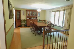 621 Marshall St, Holliston, MA 01746 - Photo 5