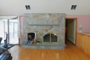 621 Marshall St, Holliston, MA 01746 - Photo 11