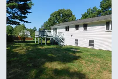 621 Marshall St, Holliston, MA 01746 - Photo 25
