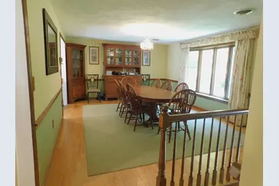 621 Marshall St, Holliston, MA 01746 - Photo 5