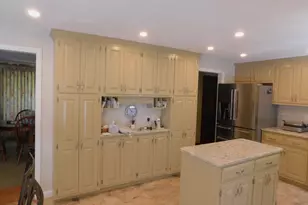 621 Marshall St, Holliston, MA 01746 - Photo 3